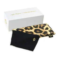 Jacinta Sofia Vergara® X Foster Grant® -Luxe Glasses Shop Sofia Sun SunReadersCase 87667.1673821866